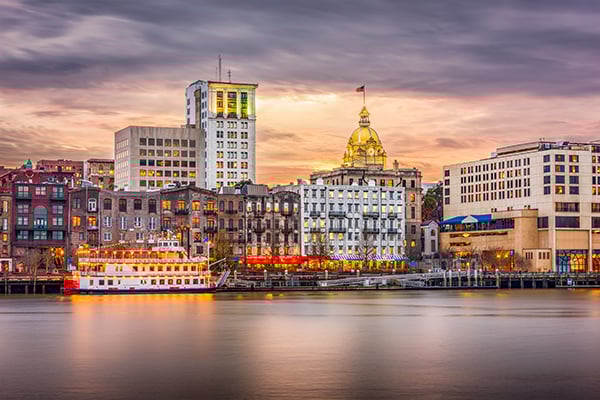 savannah-georgia-usa-skyline-PASZ8Y7